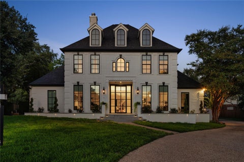 Photo of 5107 Gold Crest CT, Austin, TX 78730 (MLS # 2380098)