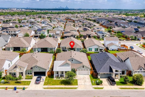 Photo of 8204 Orizzonte ST, Austin, TX 78744 (MLS # 7281713)