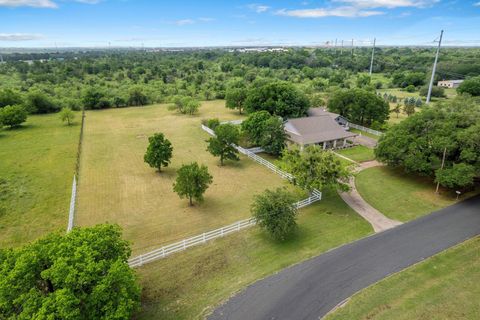 Photo of 808 Golden Oaks RD, Georgetown, TX 78628 (MLS # 1787473)