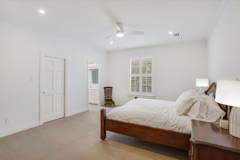 Tiny photo for 3705 Gilbert ST #B, Austin, TX 78703 (MLS # 8335031)