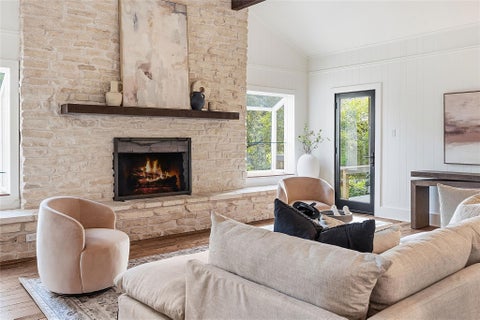Photo of 816 Terrace Mountain DR, West Lake Hills, TX 78746 (MLS # 5156111)