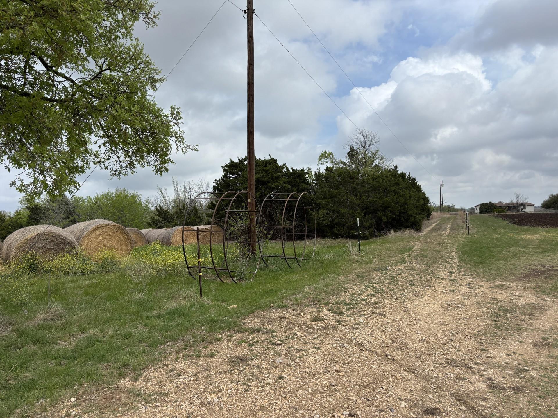 1420 NE County Road 373