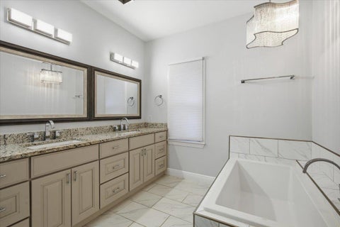 Tiny photo for 2203 Onion Creek PKWY #17, Austin, TX 78747 (MLS # 6879476)