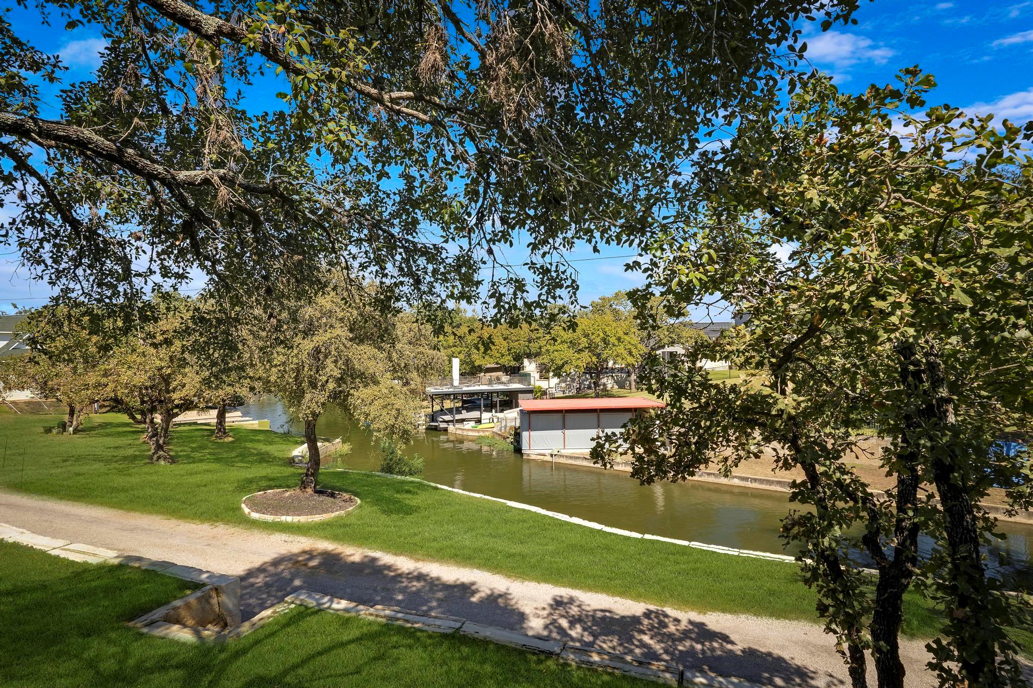 Granite Shoals, Texas 78654, United States, 3 Bedrooms Bedrooms, ,2 BathroomsBathrooms,Residential,Active,34227