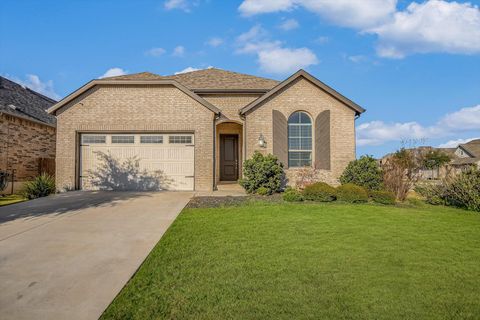 Photo of 22600 Fountaingrass LN, Lago Vista, TX 78645 (MLS # 5897906)