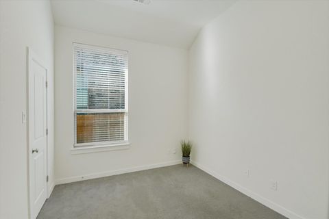 Tiny photo for 22600 Fountaingrass LN, Lago Vista, TX 78645 (MLS # 5897906)