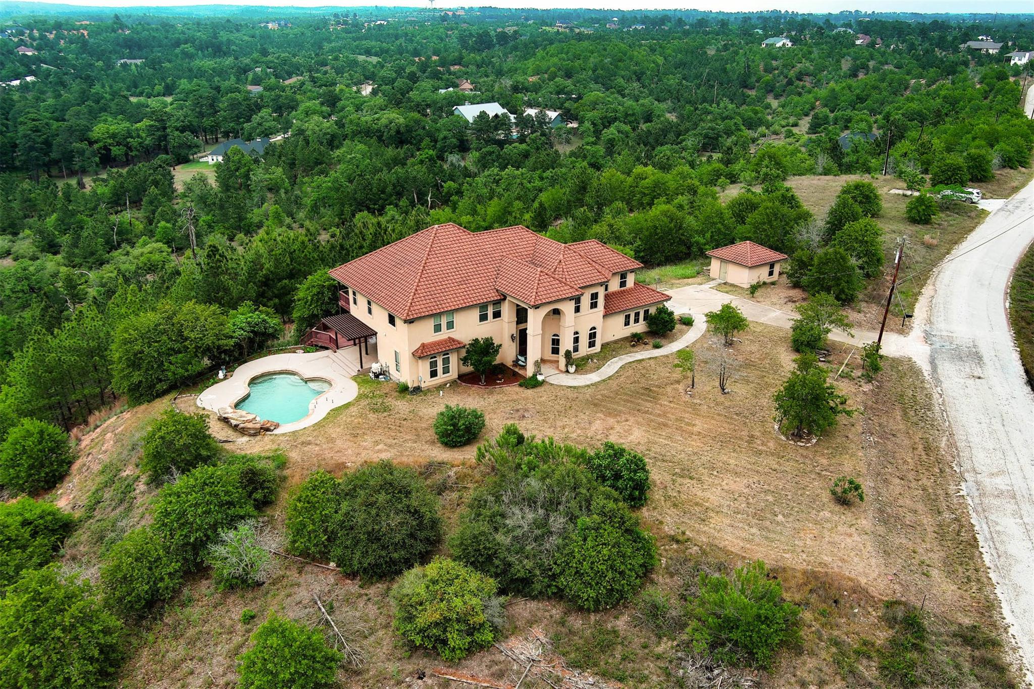 134 River Forest DR