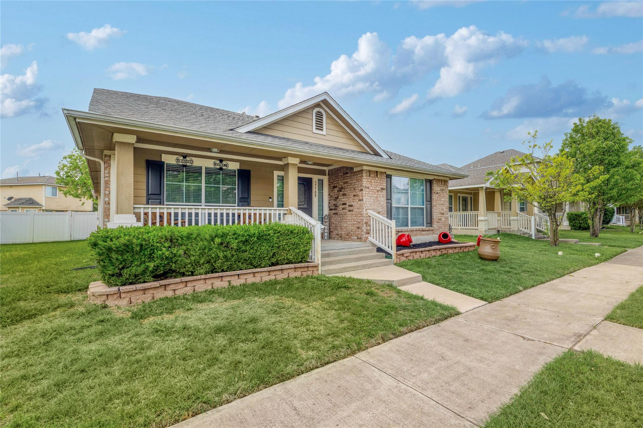 17708 Ice Age Trails ST