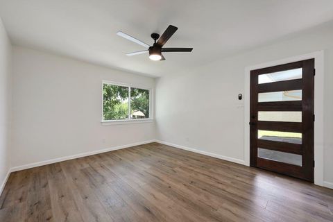 Tiny photo for 4803 Broadhill DR, Austin, TX 78723 (MLS # 9391551)