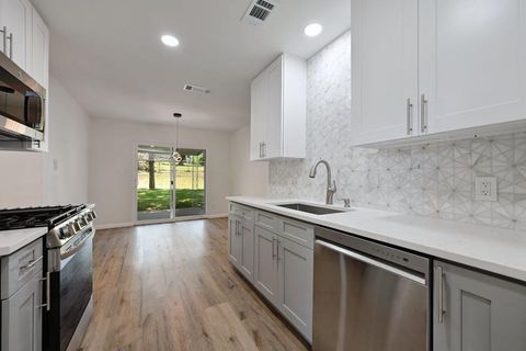 Tiny photo for 4803 Broadhill DR, Austin, TX 78723 (MLS # 9391551)