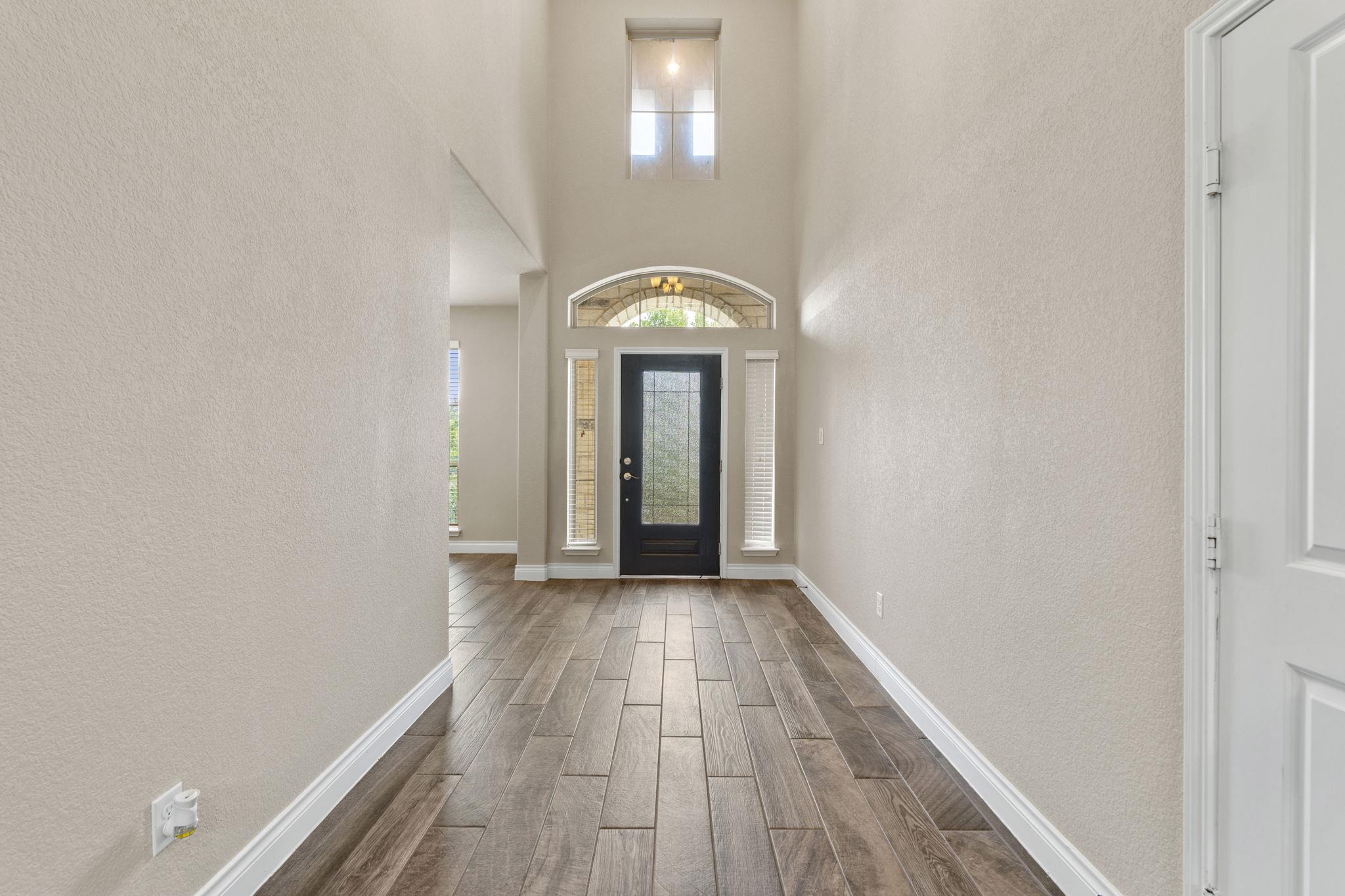 180 Santa Maria ST