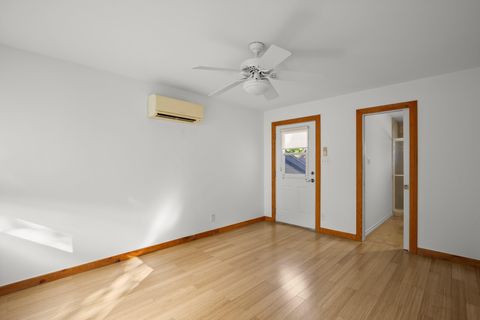 Tiny photo for 913 Taulbee LN, Austin, TX 78757 (MLS # 8607870)
