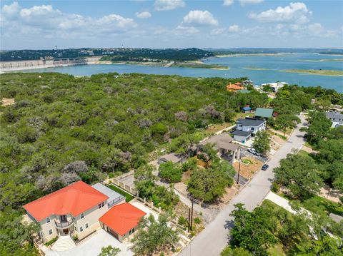 Photo of 13203 Mansfield DR, Austin, TX 78732 (MLS # 4928379)