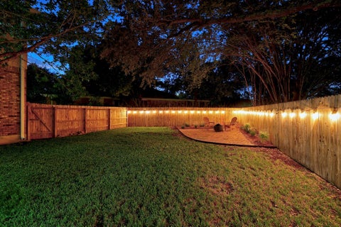 Tiny photo for 10810 Pinkney LN, Austin, TX 78739 (MLS # 1362064)