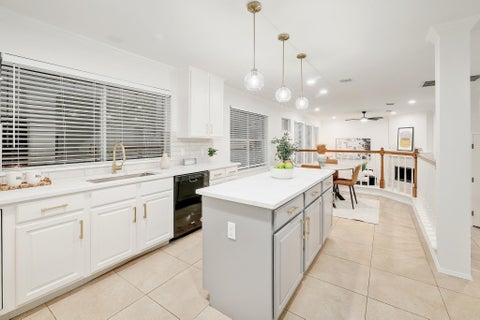 Tiny photo for 10810 Pinkney LN, Austin, TX 78739 (MLS # 1362064)