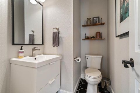 Tiny photo for 19215 White Horse CV, Spicewood, TX 78669 (MLS # 6833123)
