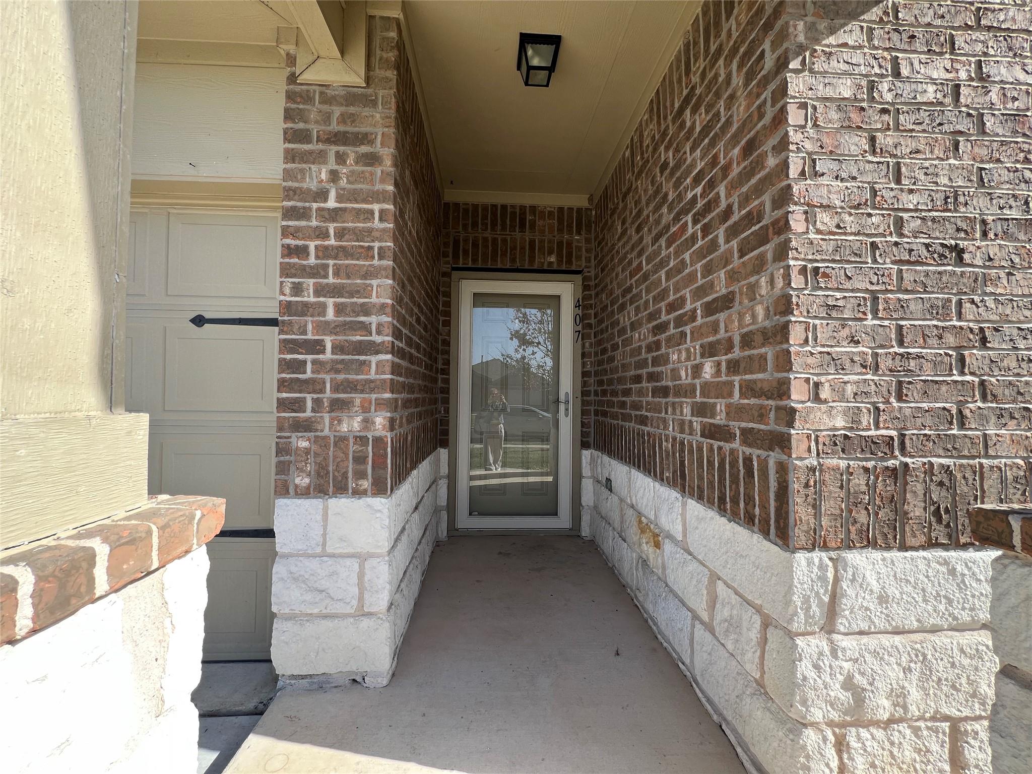 407 Camellia DR