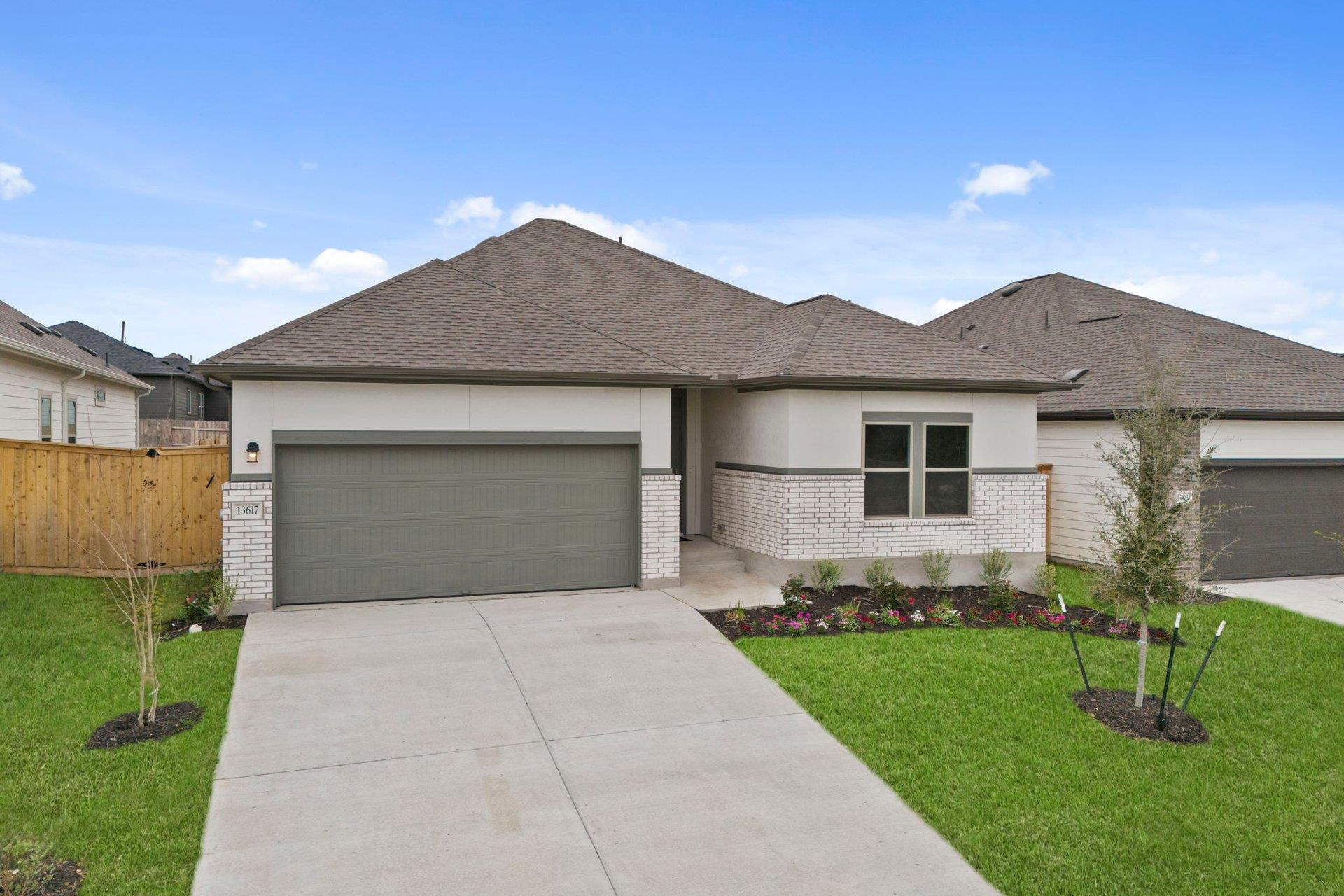 13617 Gray Landing DR