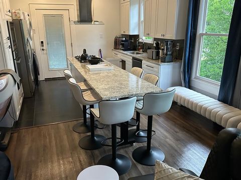 Photo of 3210 Hampton (A) RD #A, Austin, TX 78705 (MLS # 8185080)