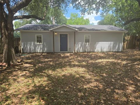 Photo of 500 Laurel ST, Bastrop, TX 78602 (MLS # 4737565)