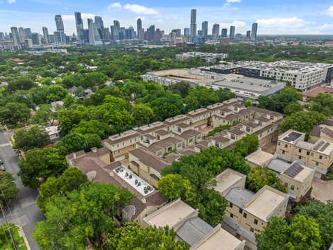 Photo of 1115 Kinney Ave #9, Austin, TX 78704 (MLS # 9136672)