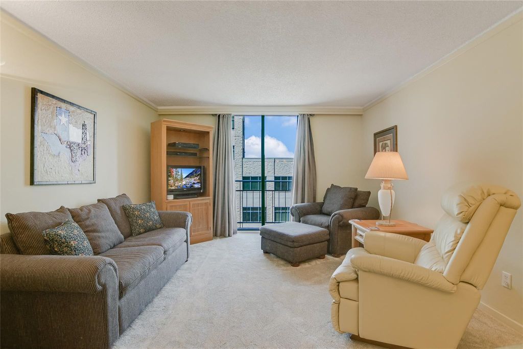 Photo of 1122 Colorado ST #1209, Austin, TX 78701 (MLS # 7376573)