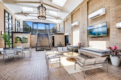 Tiny photo for 1122 Colorado ST #1209, Austin, TX 78701 (MLS # 7376573)