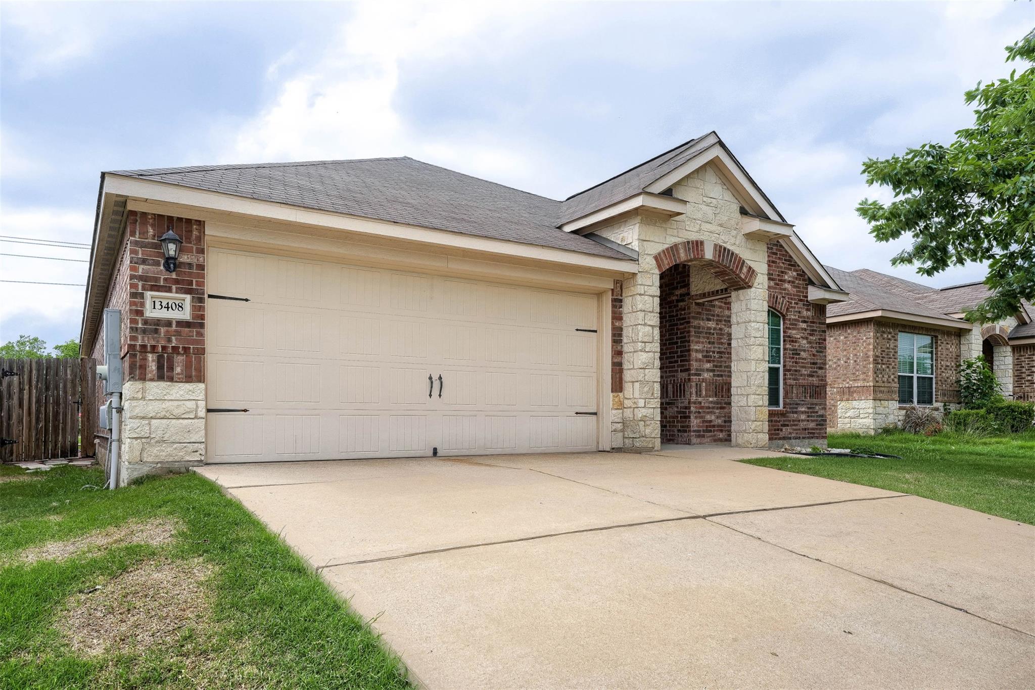 13408 Clara Martin RD