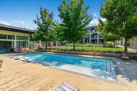 Tiny photo for 2800 Treble LN #831, Austin, TX 78704 (MLS # 8952940)
