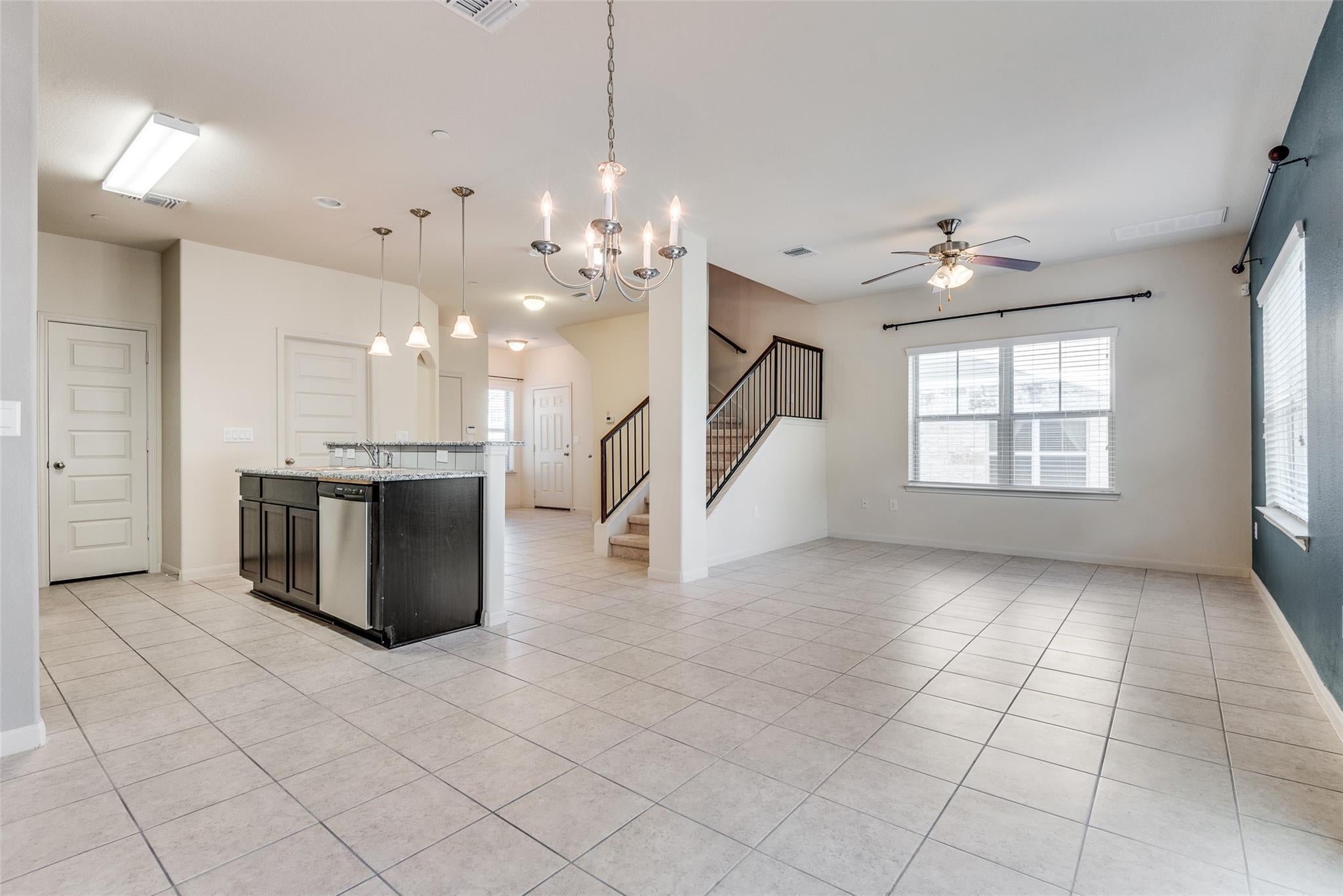 1620 Bryant DR 2801