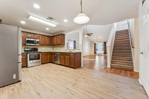 Tiny photo for 9004 Postvine DR, Austin, TX 78724 (MLS # 9732592)