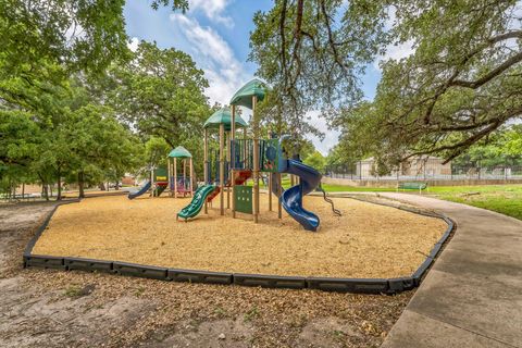 Tiny photo for 9004 Postvine DR, Austin, TX 78724 (MLS # 9732592)