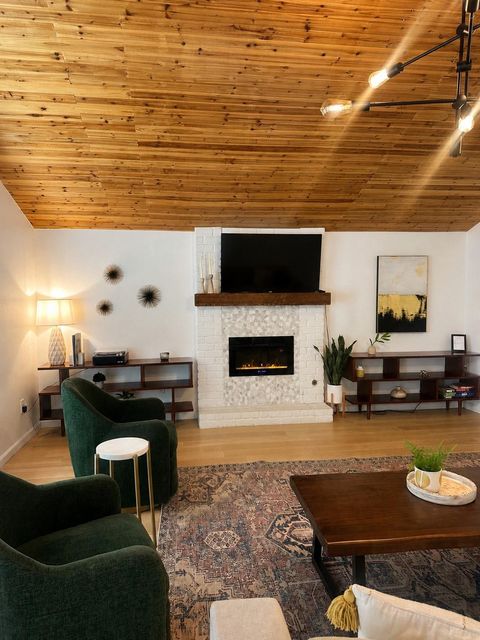 Photo of 1705 Cricket Hollow DR, Austin, TX 78758 (MLS # 9516447)