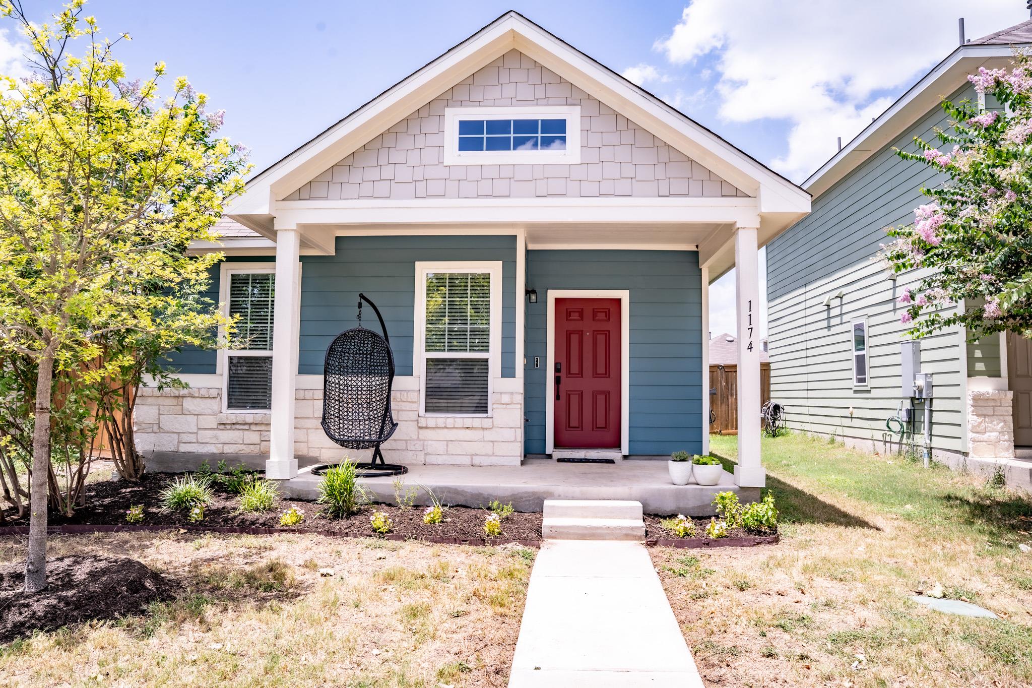 1174 Esplanade PKWY
