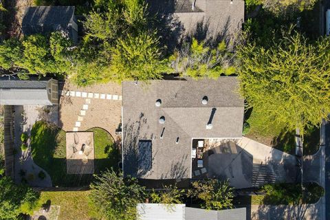 Tiny photo for 201 La Vista ST, Austin, TX 78704 (MLS # 7888969)