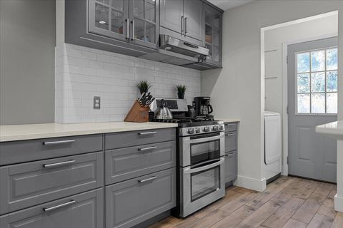 Tiny photo for 201 La Vista ST, Austin, TX 78704 (MLS # 7888969)