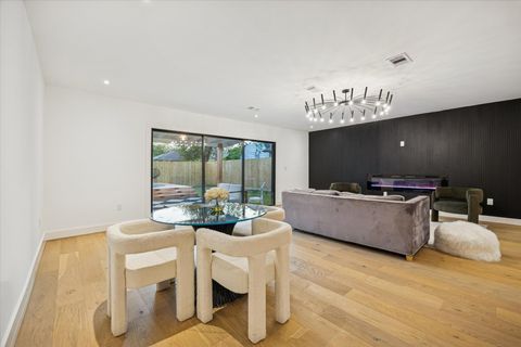 Tiny photo for 1611 Ridgehaven DR, Austin, TX 78723 (MLS # 7497513)