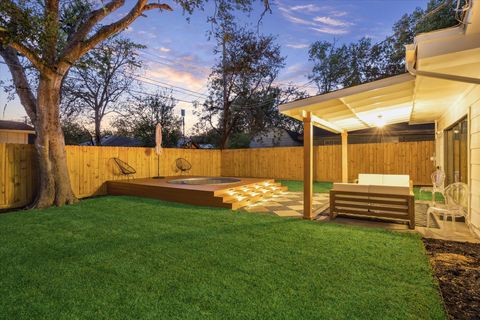 Tiny photo for 1611 Ridgehaven DR, Austin, TX 78723 (MLS # 7497513)