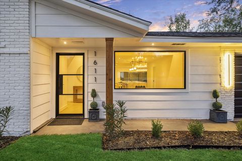 Tiny photo for 1611 Ridgehaven DR, Austin, TX 78723 (MLS # 7497513)