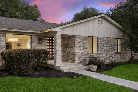 Photo of 8805 Point West DR, Austin, TX 78759 (MLS # 8700445)