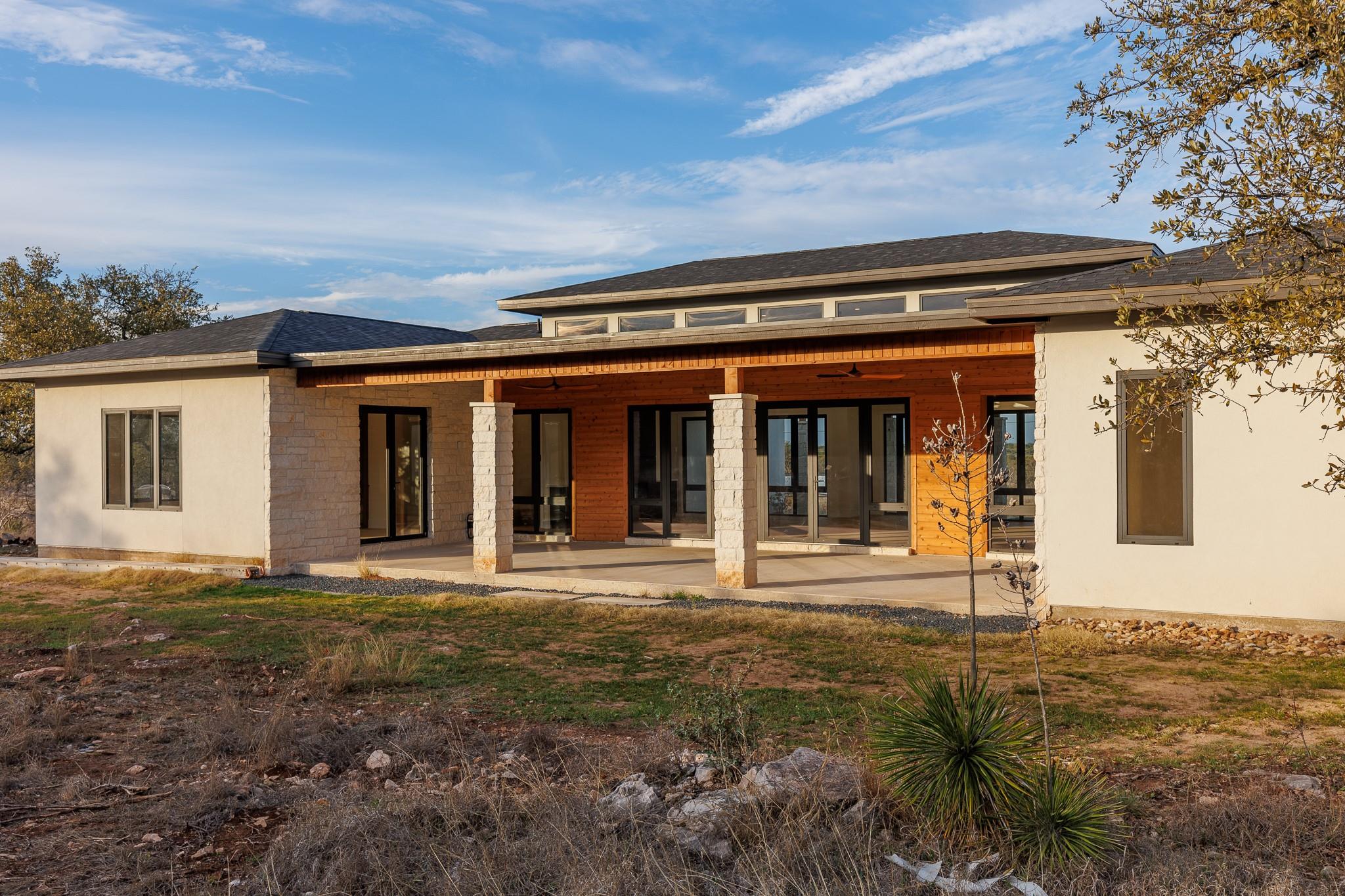 6425 Ranch Road 962 W