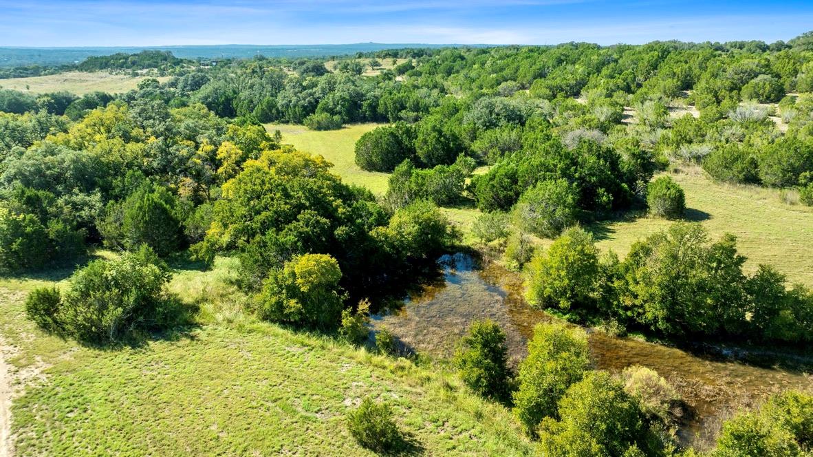 397 Private Road 3072