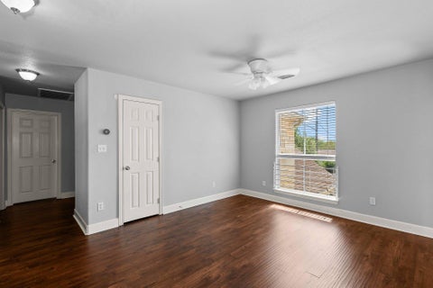 Tiny photo for 12220 Tanglewild DR, Austin, TX 78758 (MLS # 3410633)