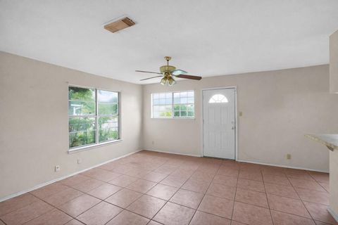 Tiny photo for 6015 Carnation TER, Austin, TX 78741 (MLS # 8782228)