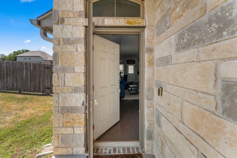 Tiny photo for 1924 Goldilocks LN, Austin, TX 78652 (MLS # 1929356)