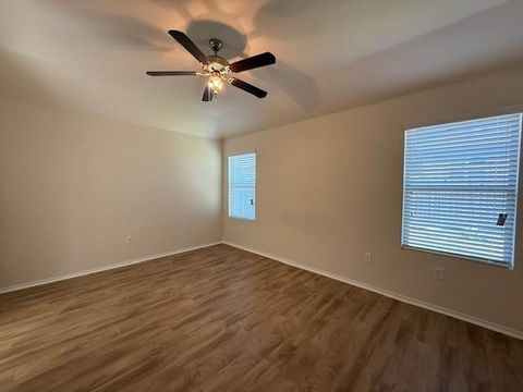 Tiny photo for 3820 Alpine Autumn DR, Austin, TX 78744 (MLS # 8707687)