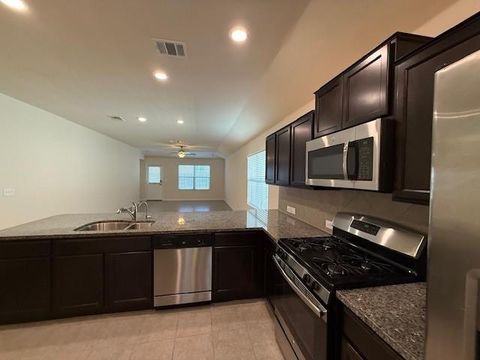 Tiny photo for 3820 Alpine Autumn DR, Austin, TX 78744 (MLS # 8707687)