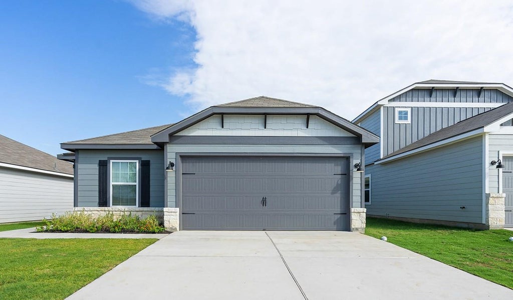 Photo of 112 Paria CT, Jarrell, TX 76537 (MLS # 2840424)