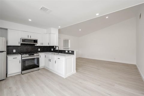 9616 Point Vista PL Austin TX 78753