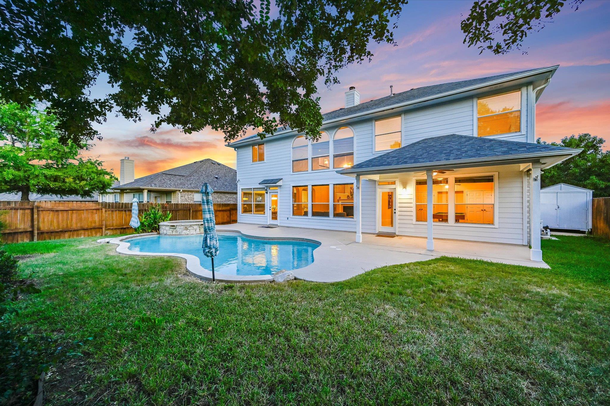 7018 Avignon DR